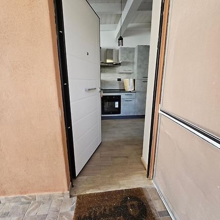 Casa Vacanze Dragona 15 Min Fco 10 Min Ostia Ачілія Екстер'єр фото