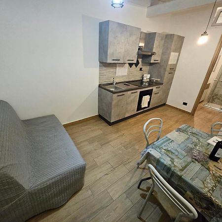 Casa Vacanze Dragona 15 Min Fco 10 Min Ostia Ачілія Екстер'єр фото